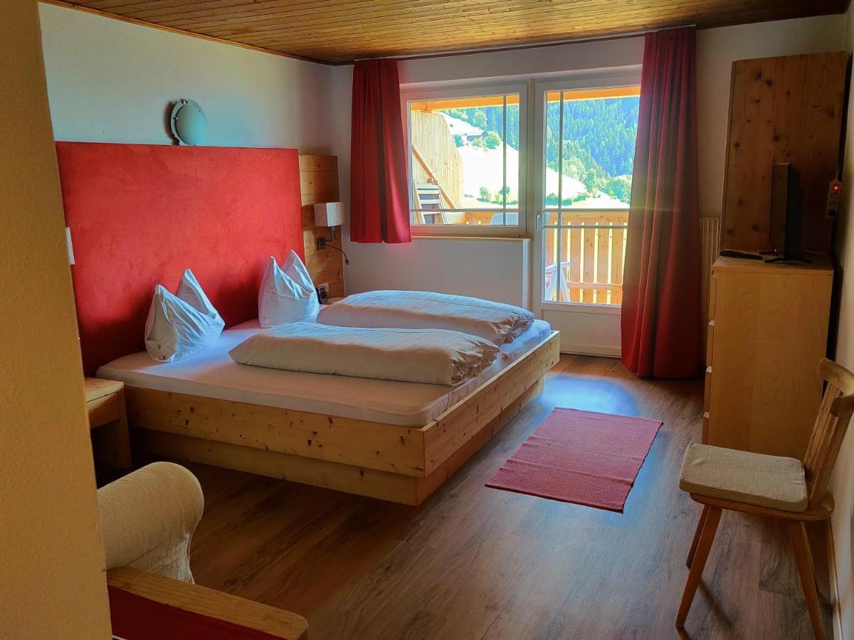 Doppelzimmer mit Balkon