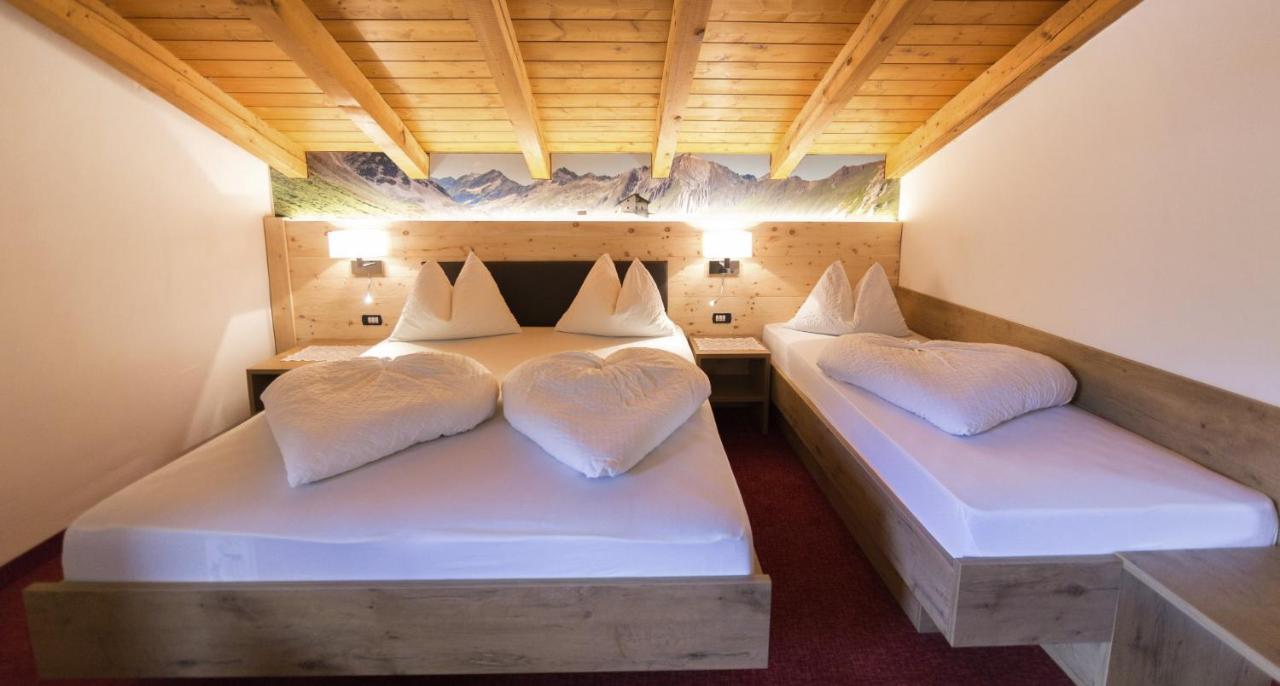 Dreibettzimmer