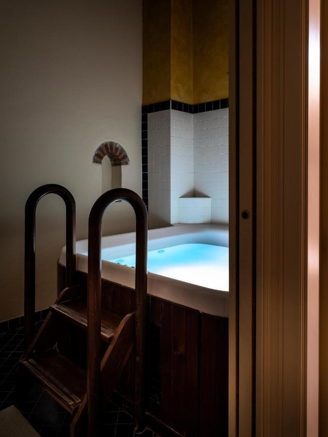 Triple Studio Thermal Park Access