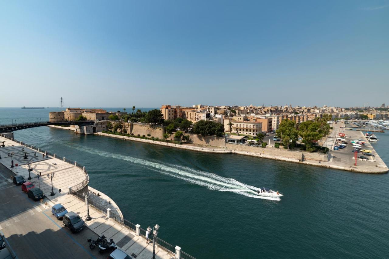Double Room Sea View Split Level