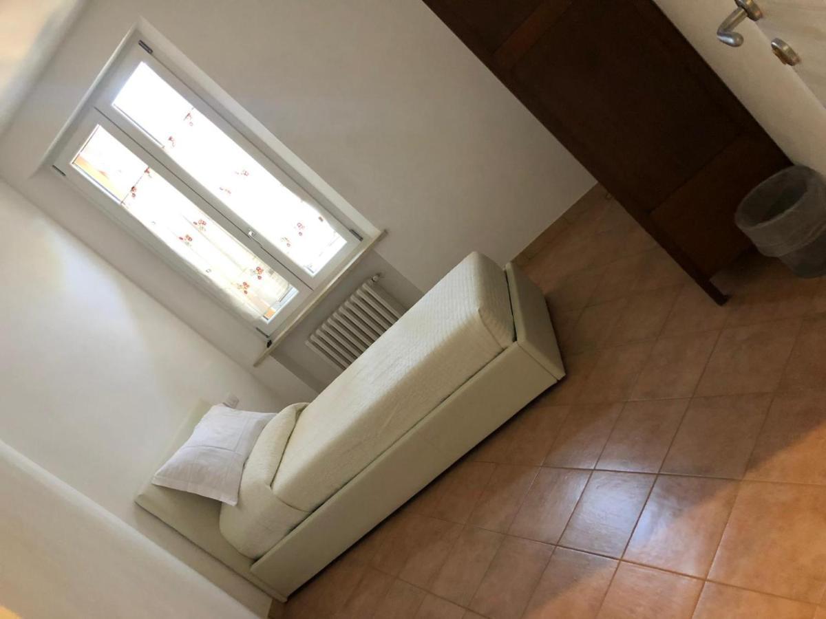 Single Room Private Bathroom