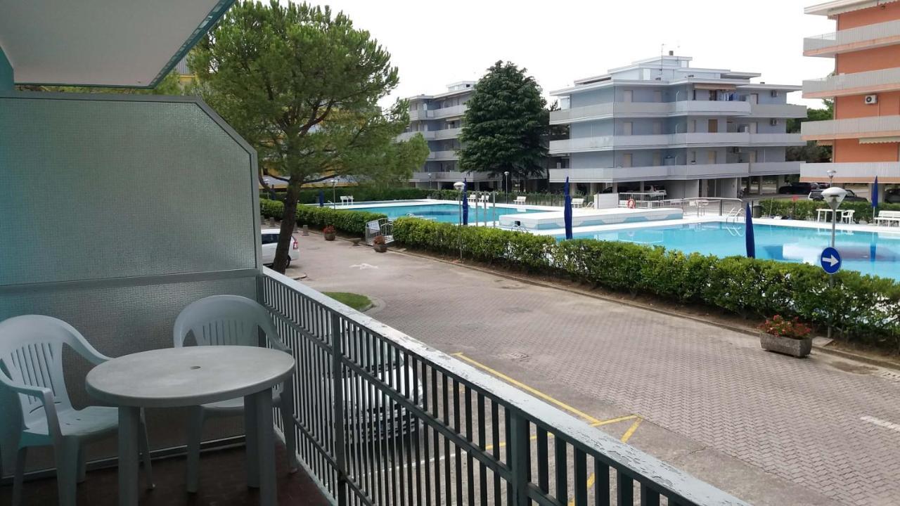 Appartamento con Vista Piscina
