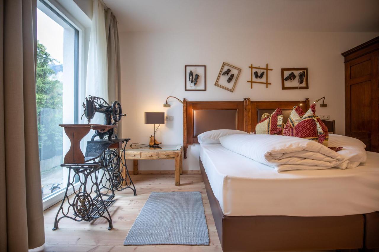 Deluxe Double Room Mountain View
