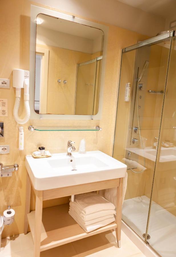 Superior Large Room Sea View