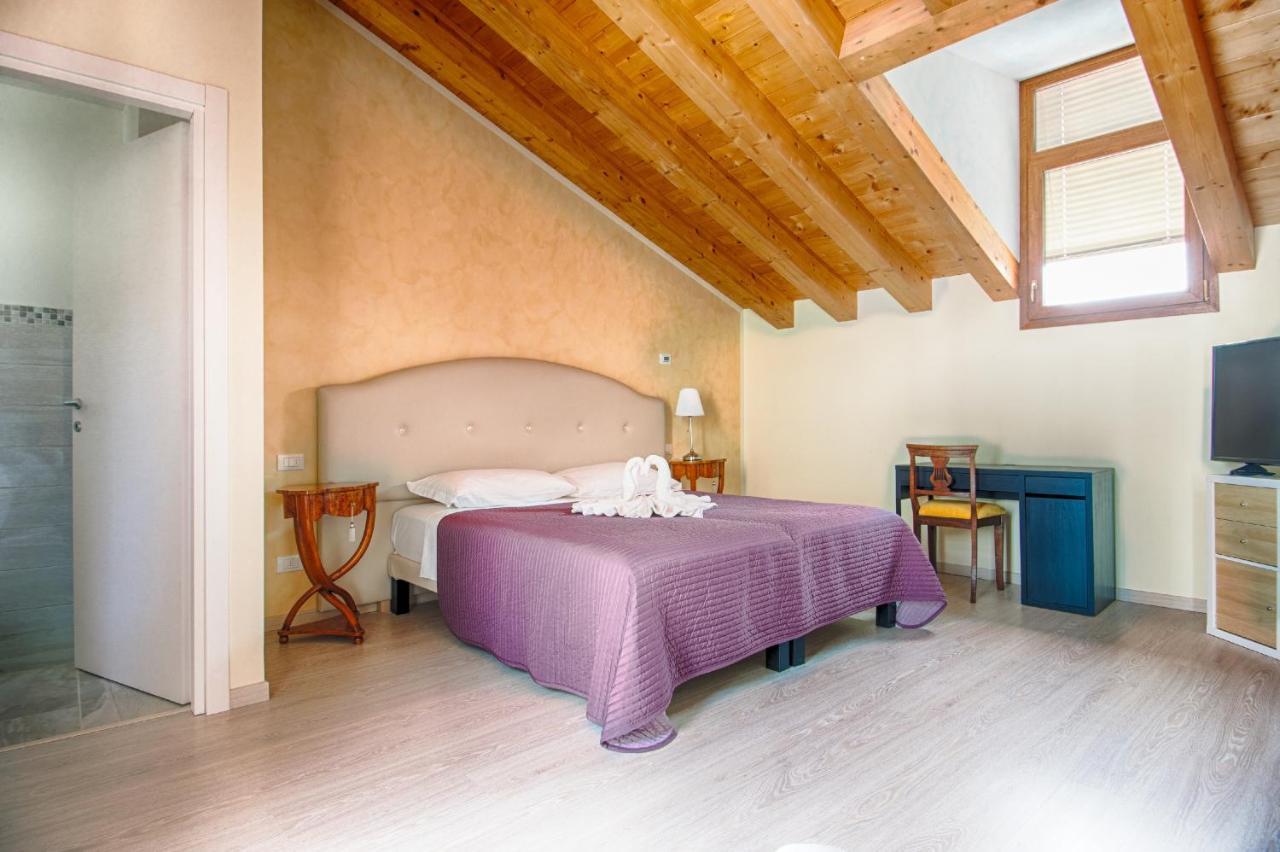 Standard Double Room Attic