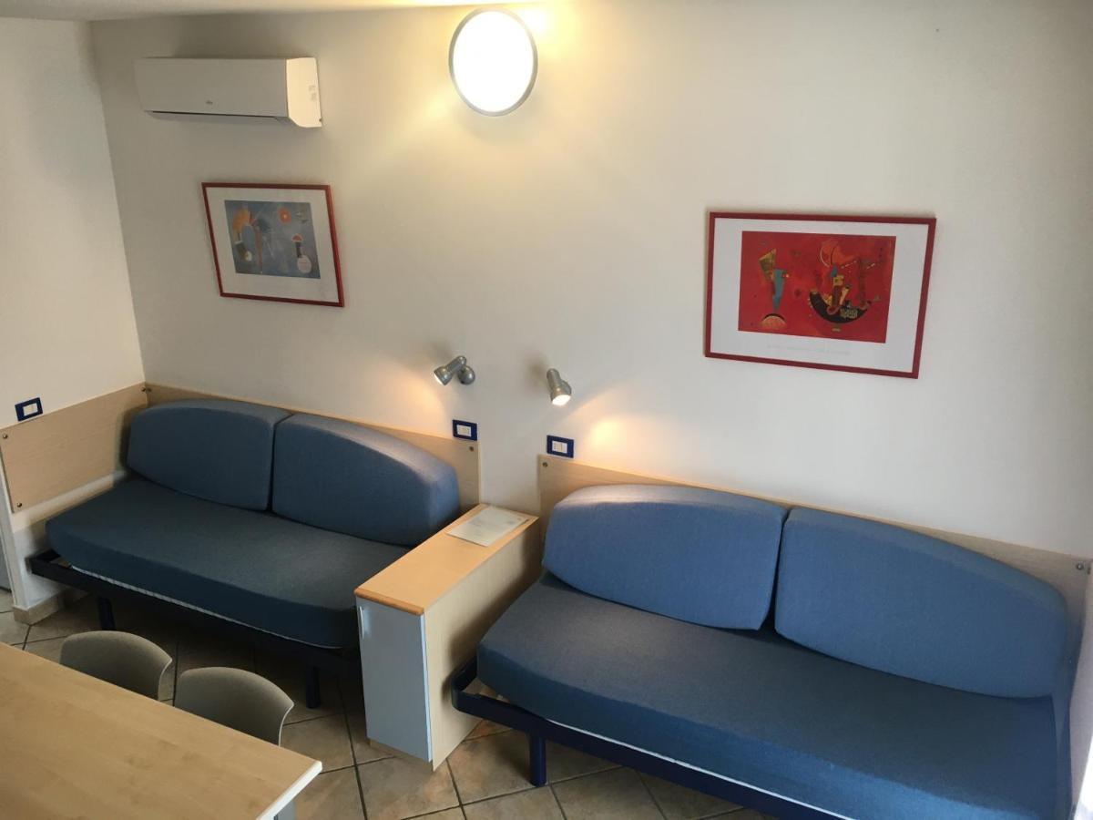 Two-Bedroom Suite Split Level Pets Allowed