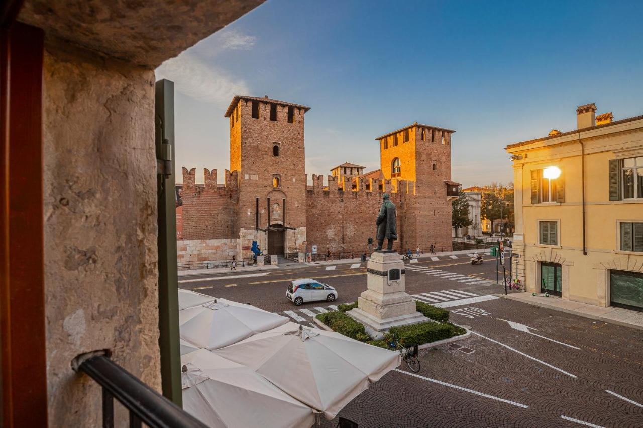 One-Bedroom Suite Castle View