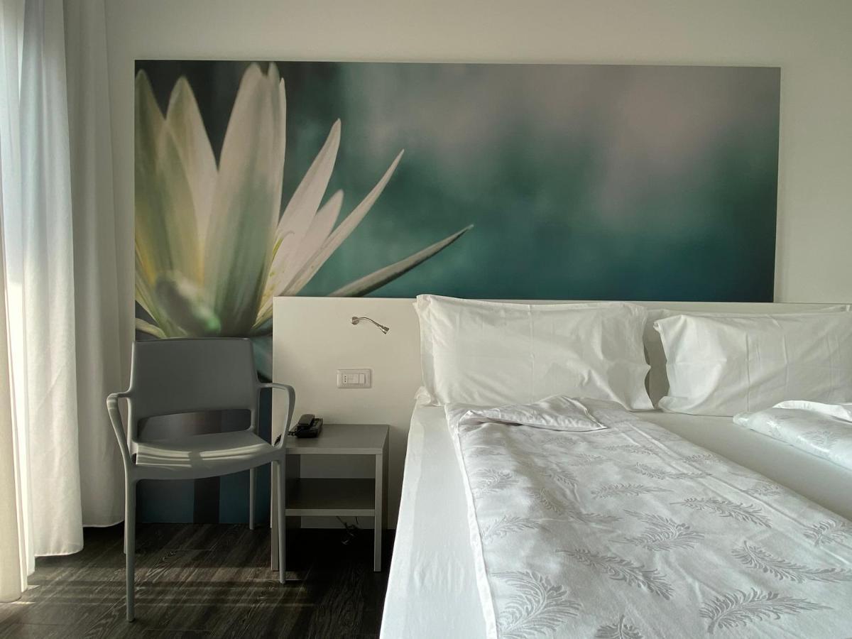 Superior Doppel- oder Zweibettzimmer mit Seeblick