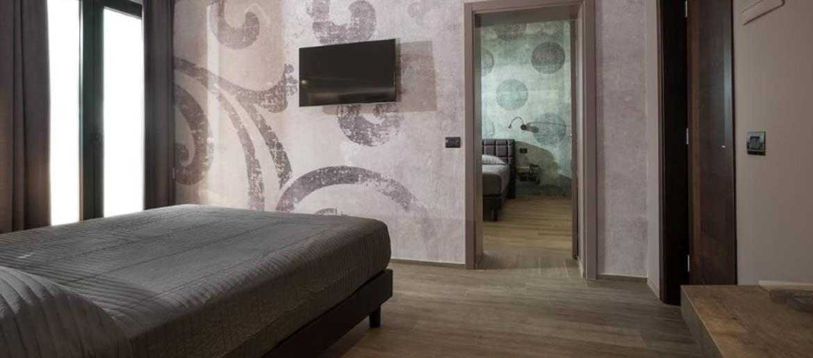 Two Connecting Double Rooms Balcony