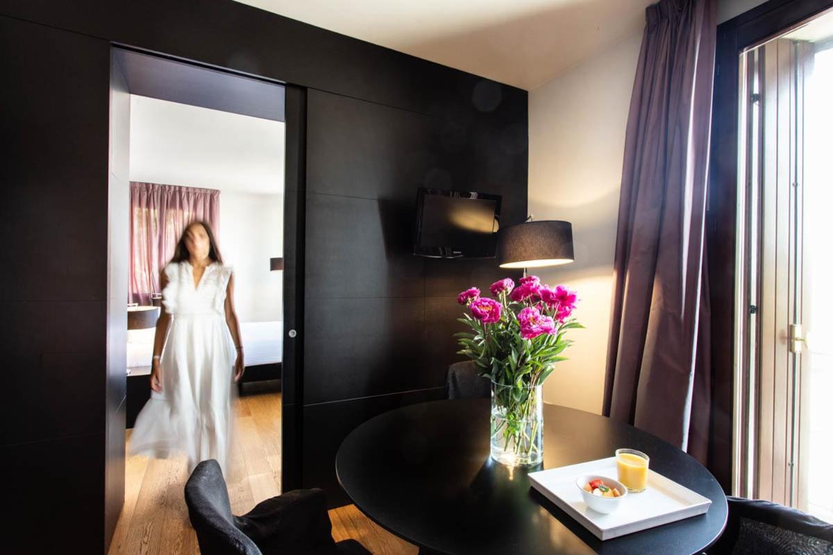 King Suite Spa Bath