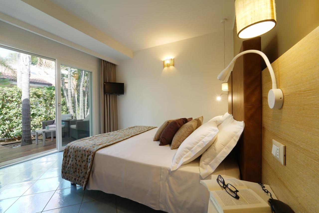 Prestige Room