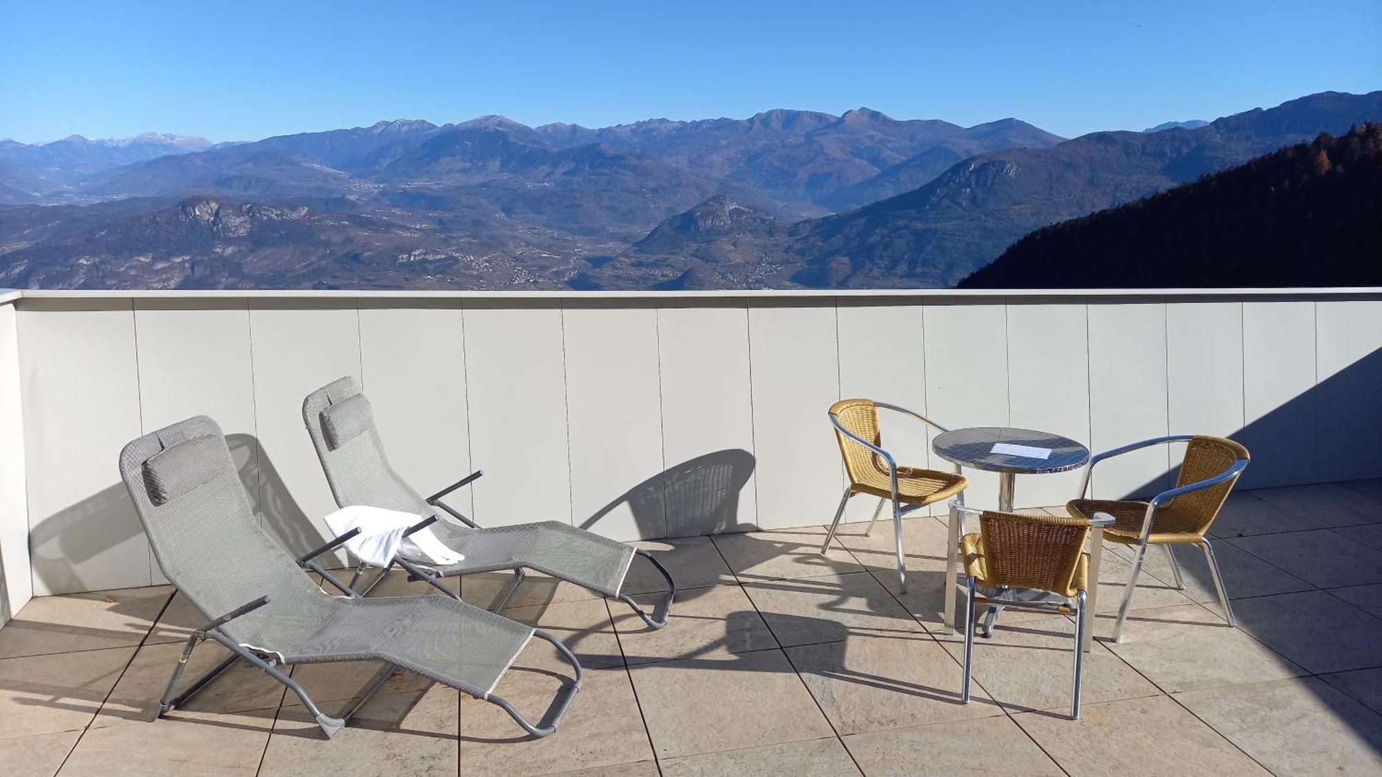 Suite mit Terrasse und Panoramablick