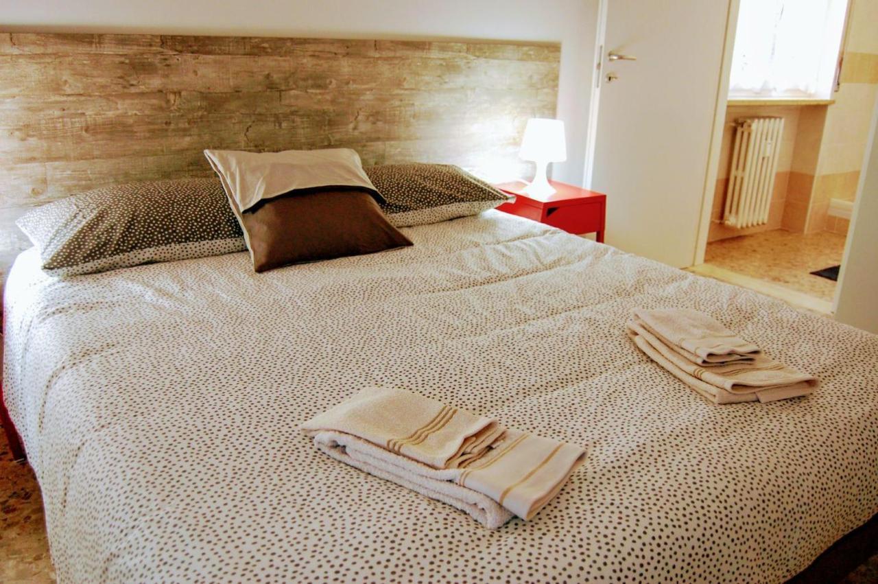 Double or Twin Room Private Bathroom