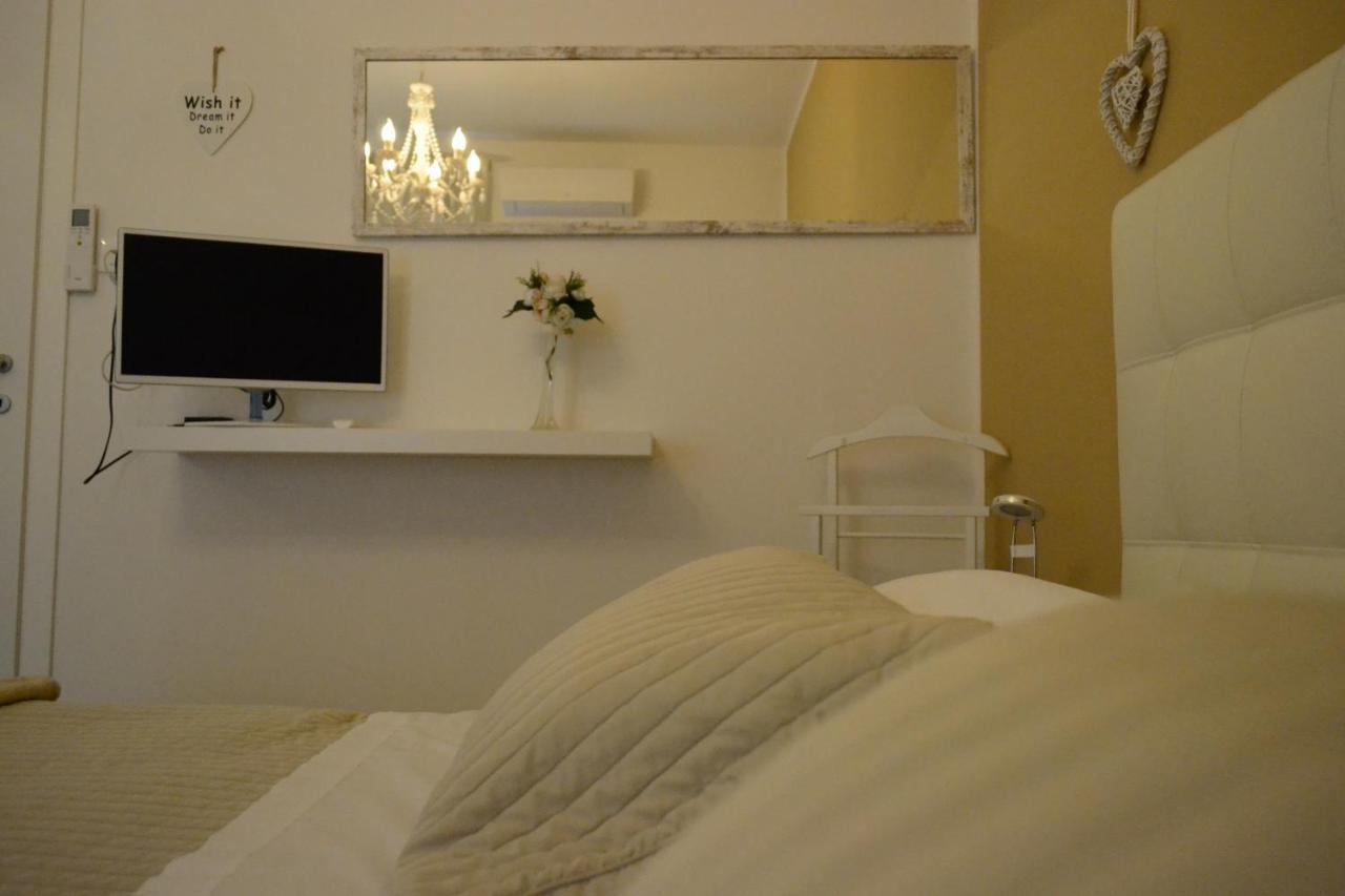 Triple Room Private Bathroom
