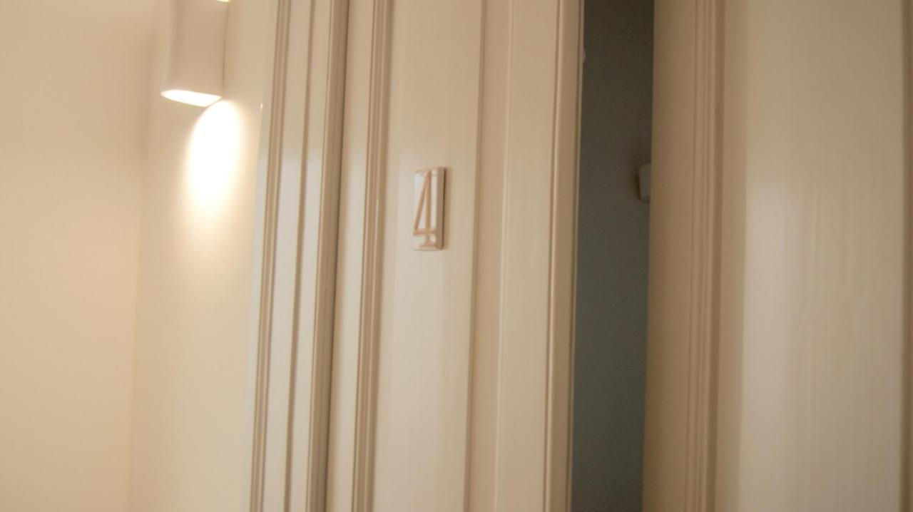 Single Room Private Bathroom