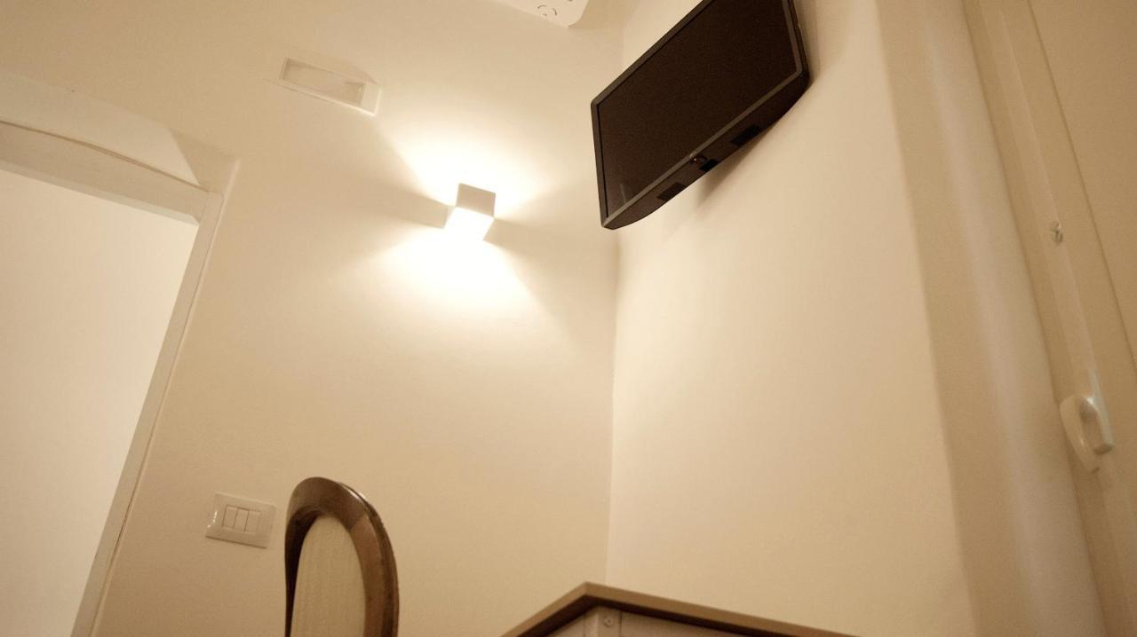 Single Room Private Bathroom