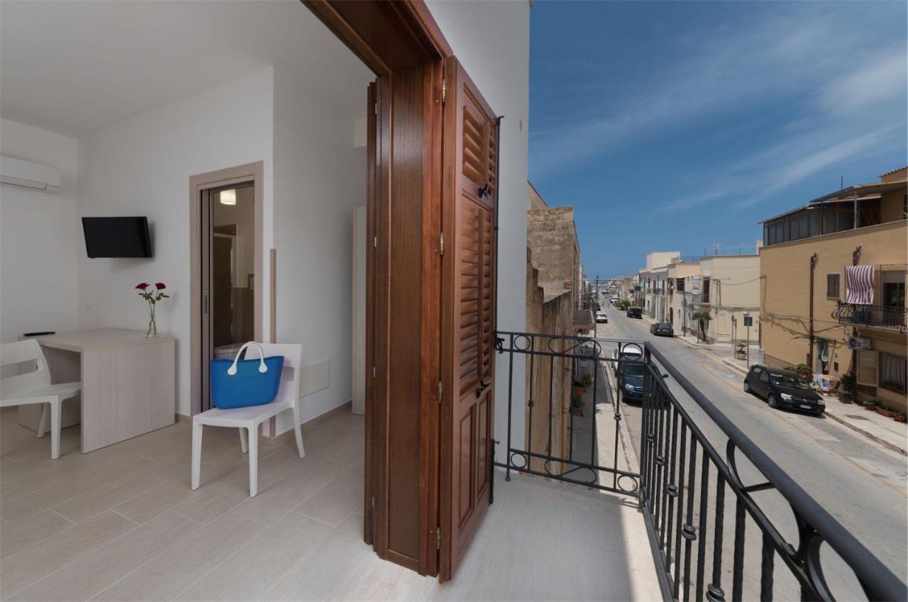 Triple Room Balcony