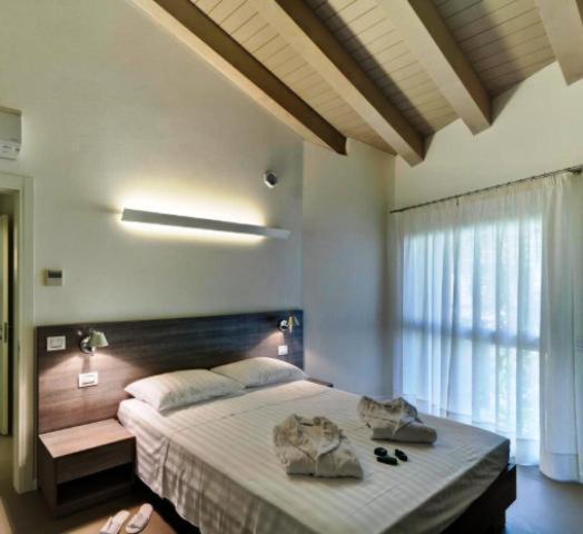 Deluxe Family Suite,173638953:JPEG