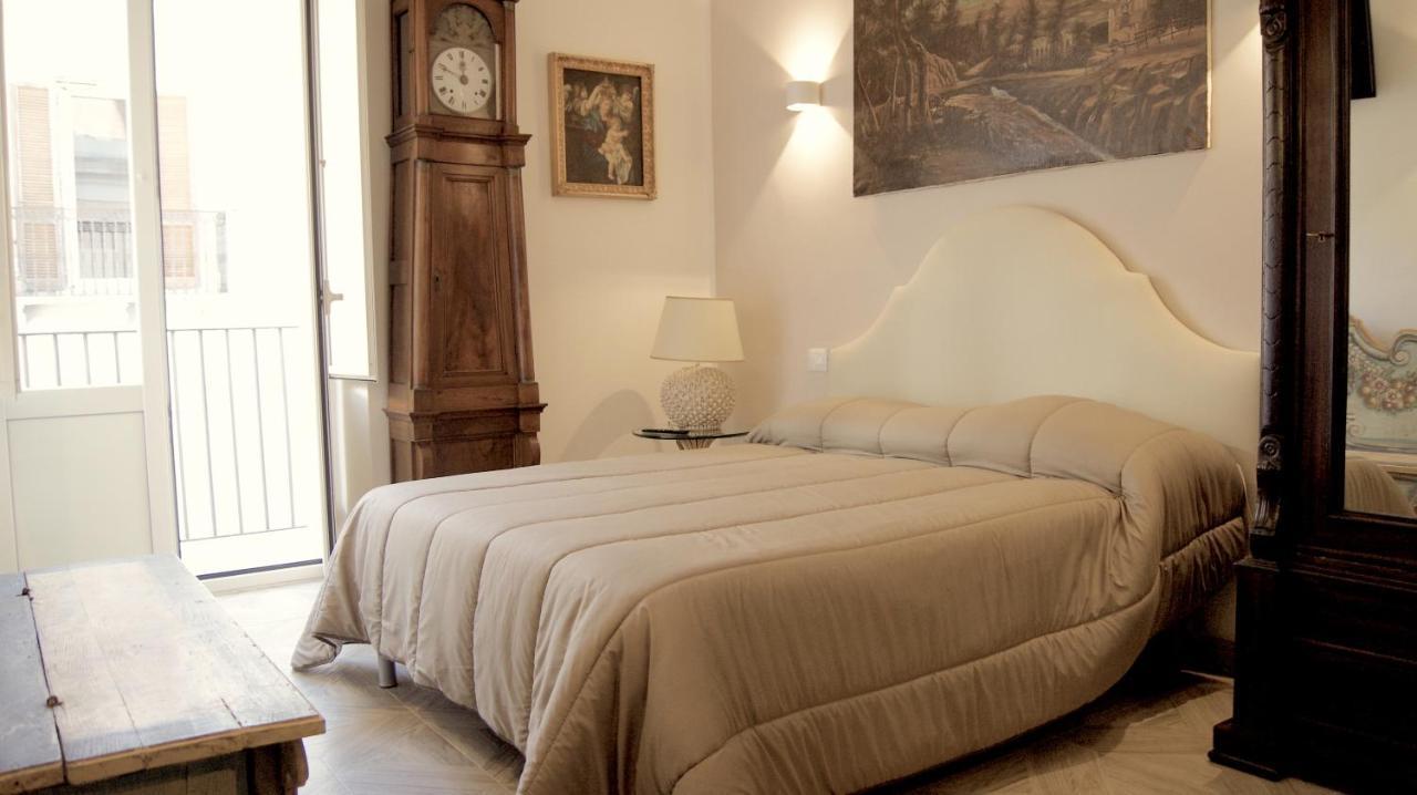 Deluxe Double Room Side Sea View