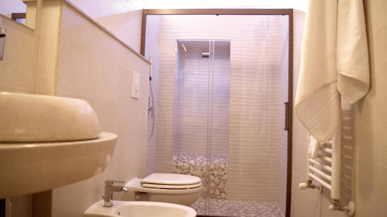 Deluxe Double Room Side Sea View
