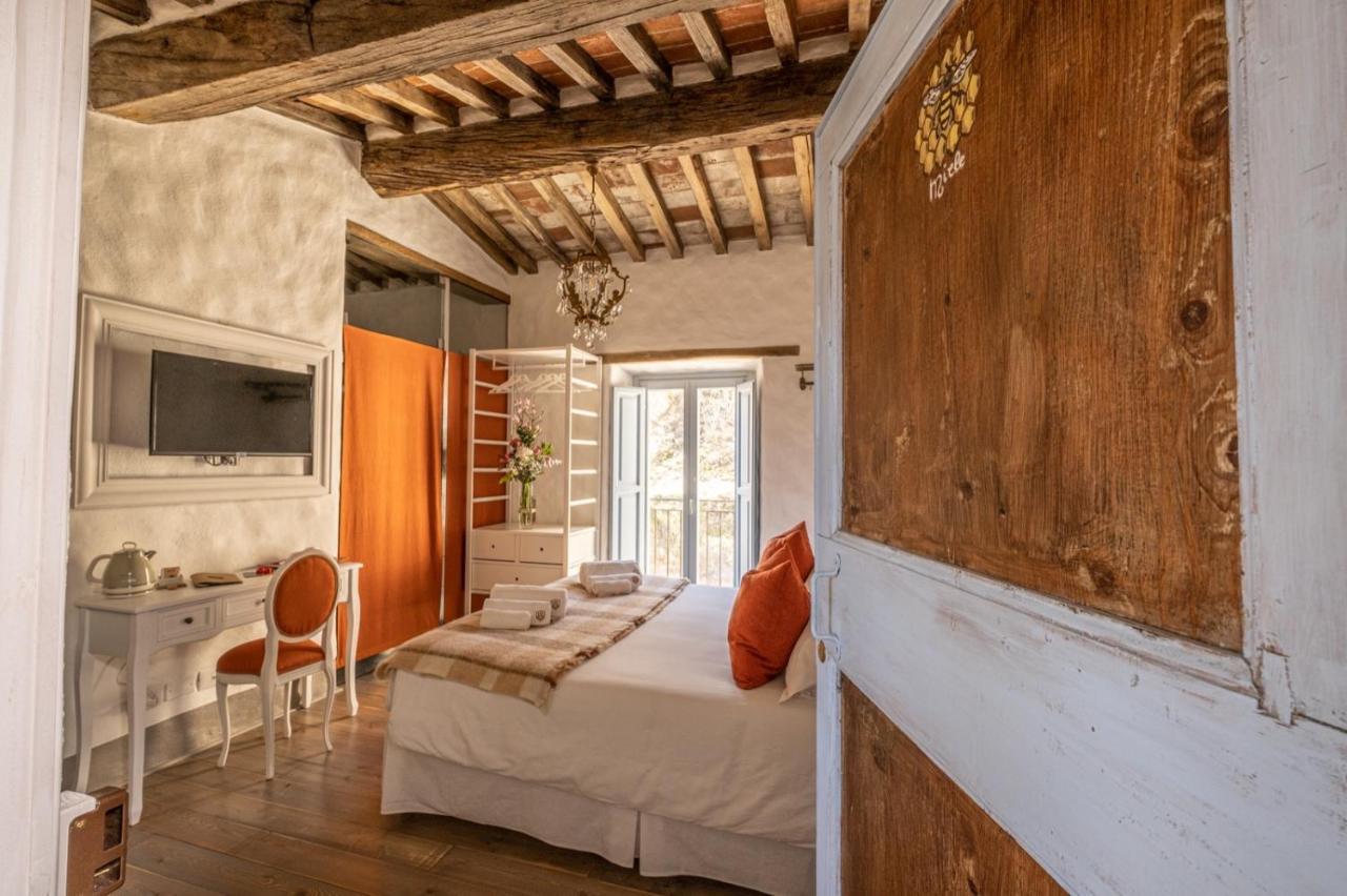 Deluxe Double Room Extra Bed