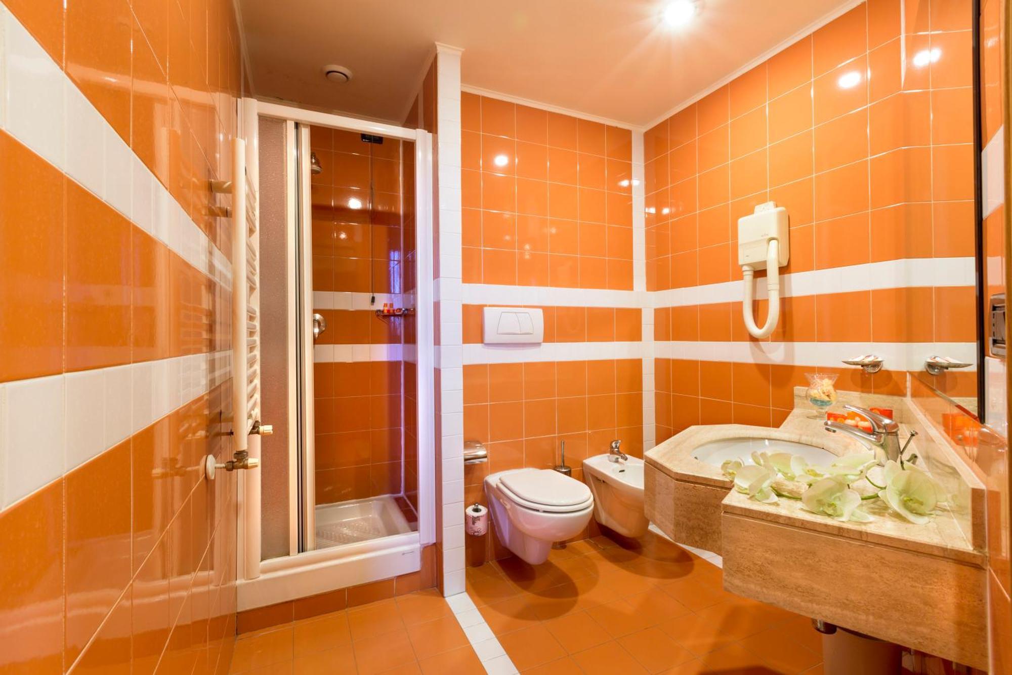 Double Room,823499813:JPEG
