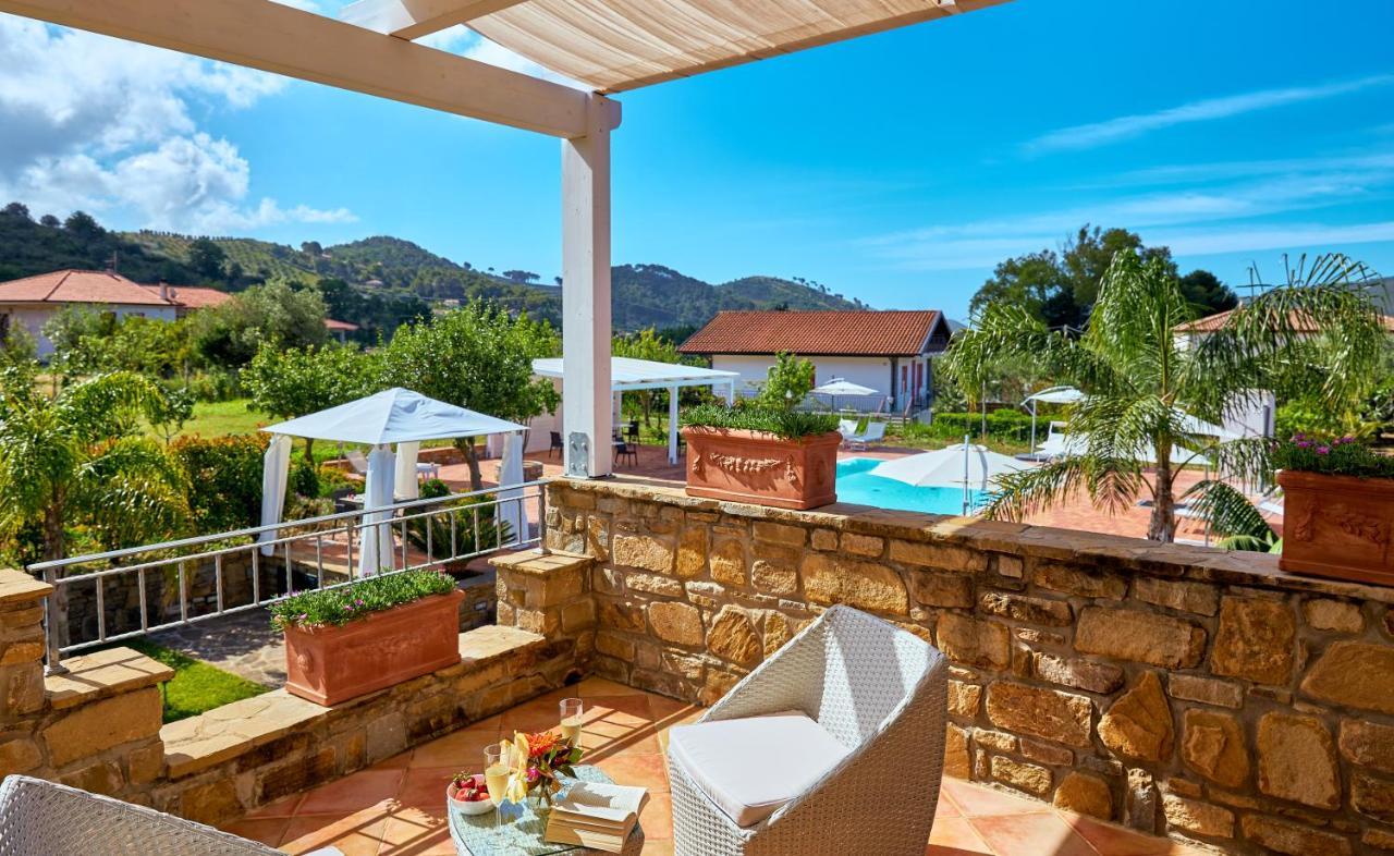 Queen Room Pool View