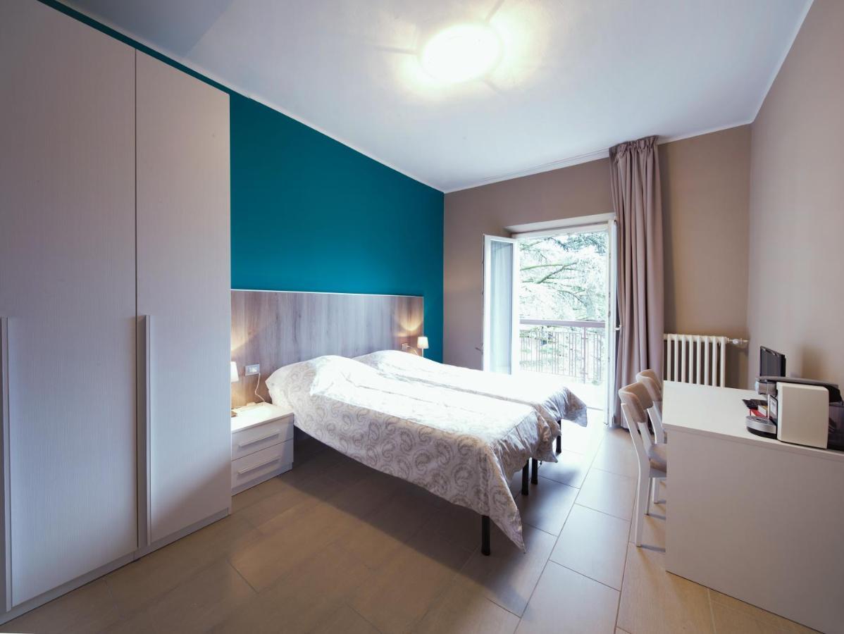 Double or Twin Room Private Bathroom