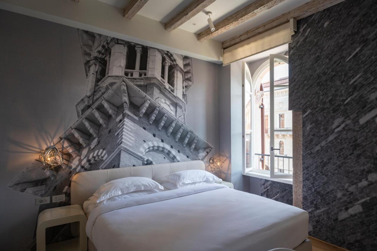 Deluxe One-Bedroom Apartment View