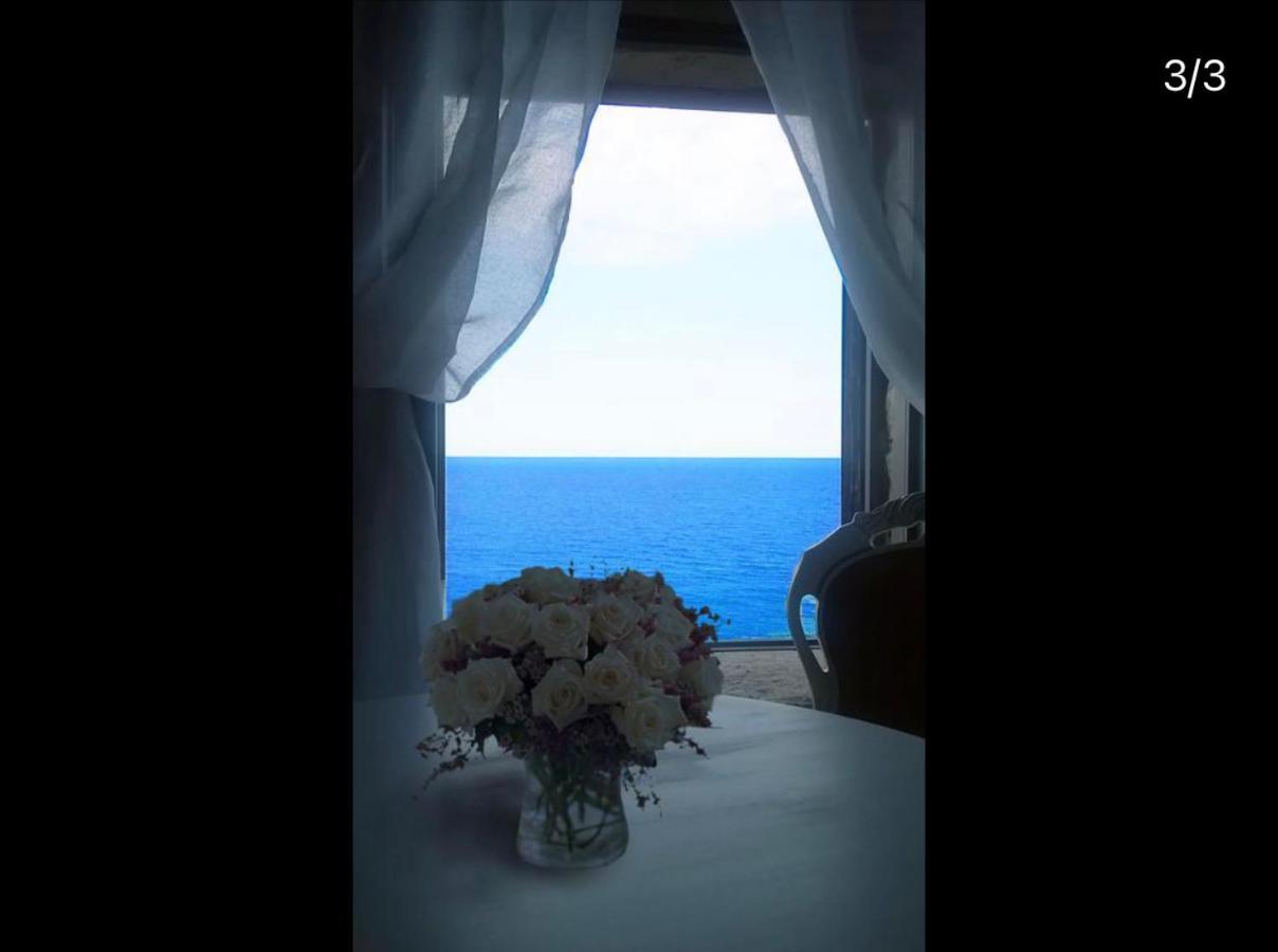 Triple Room Sea View