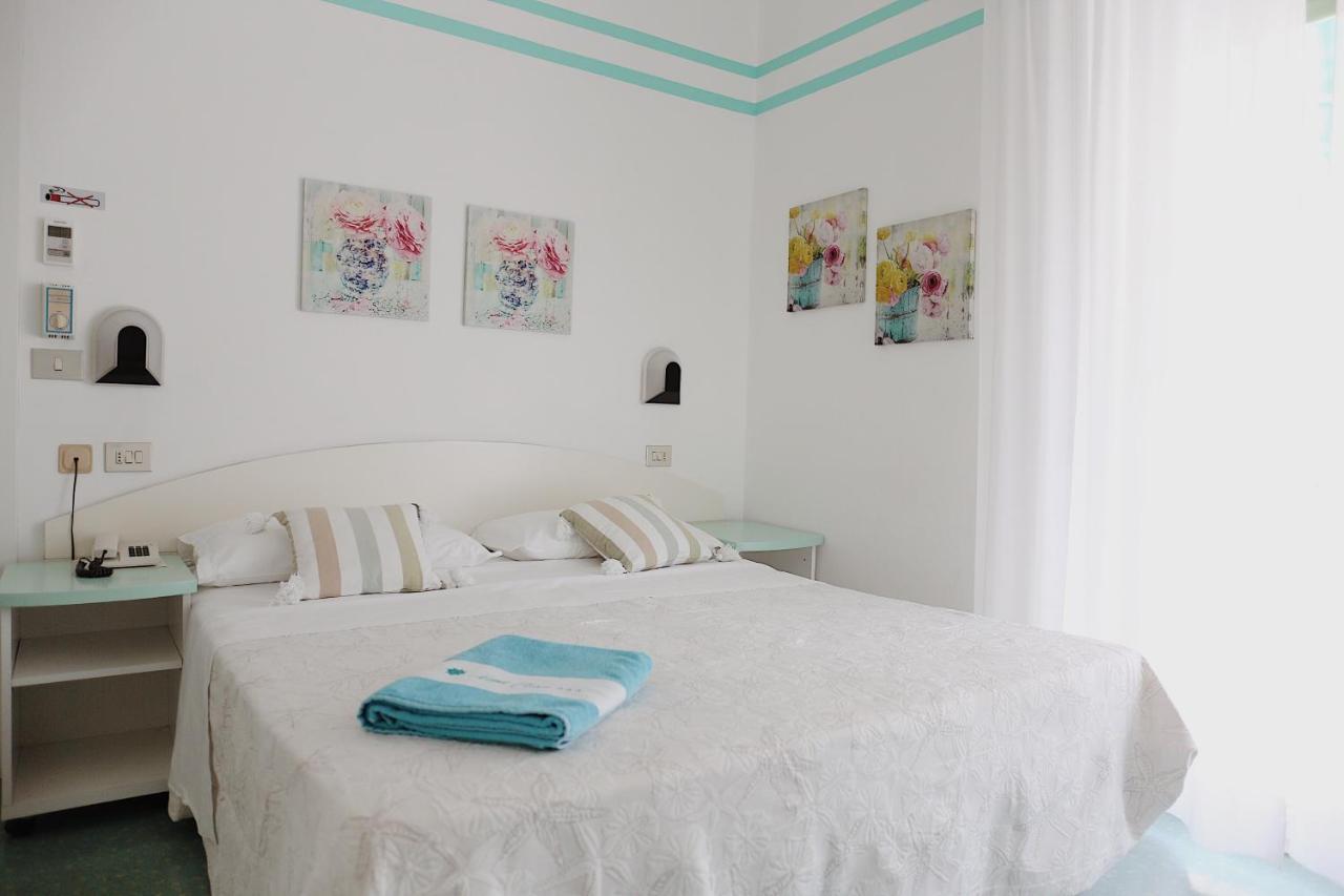 Double or Twin Room Balcony