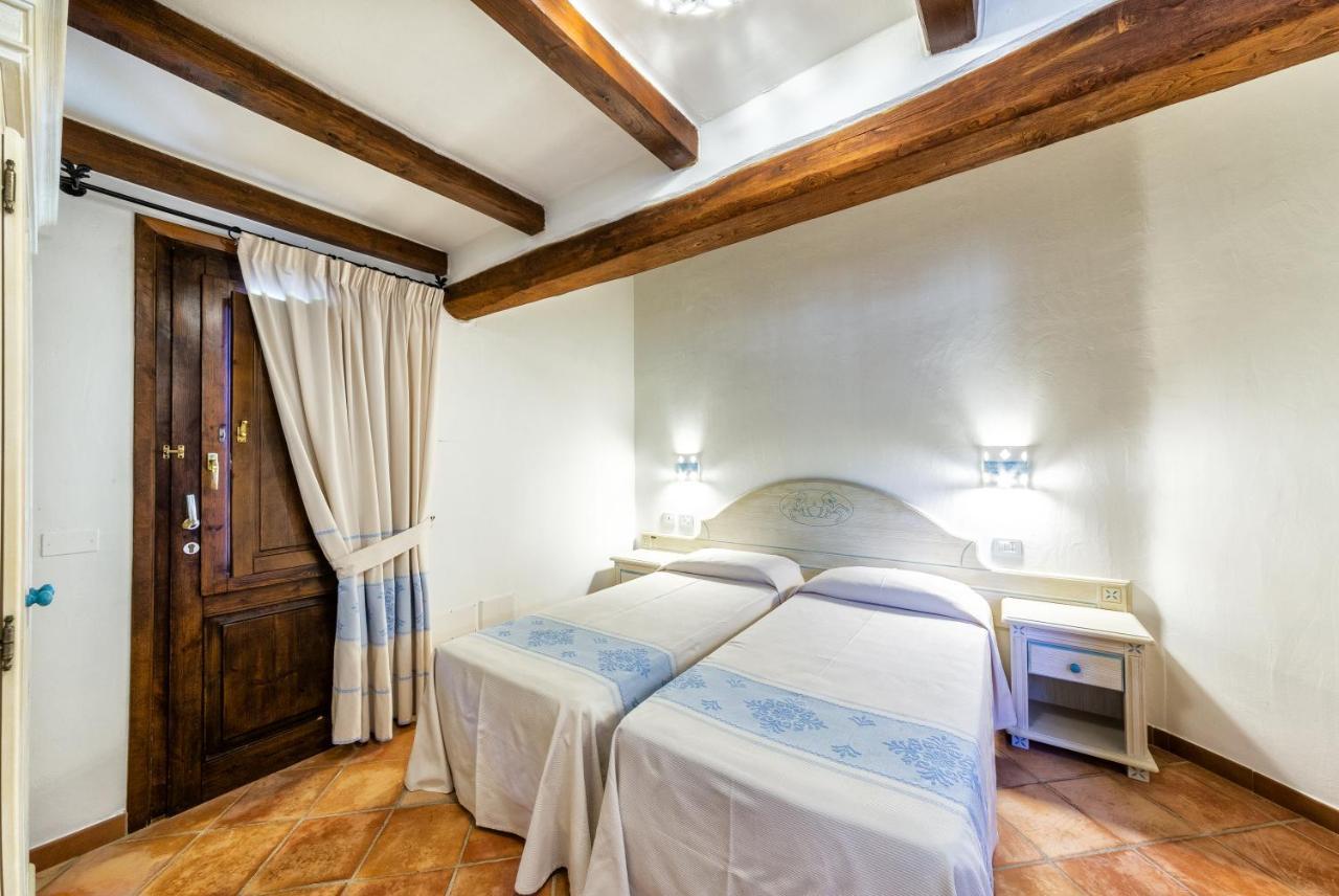 Two-Bedroom Suite Swimming Pool