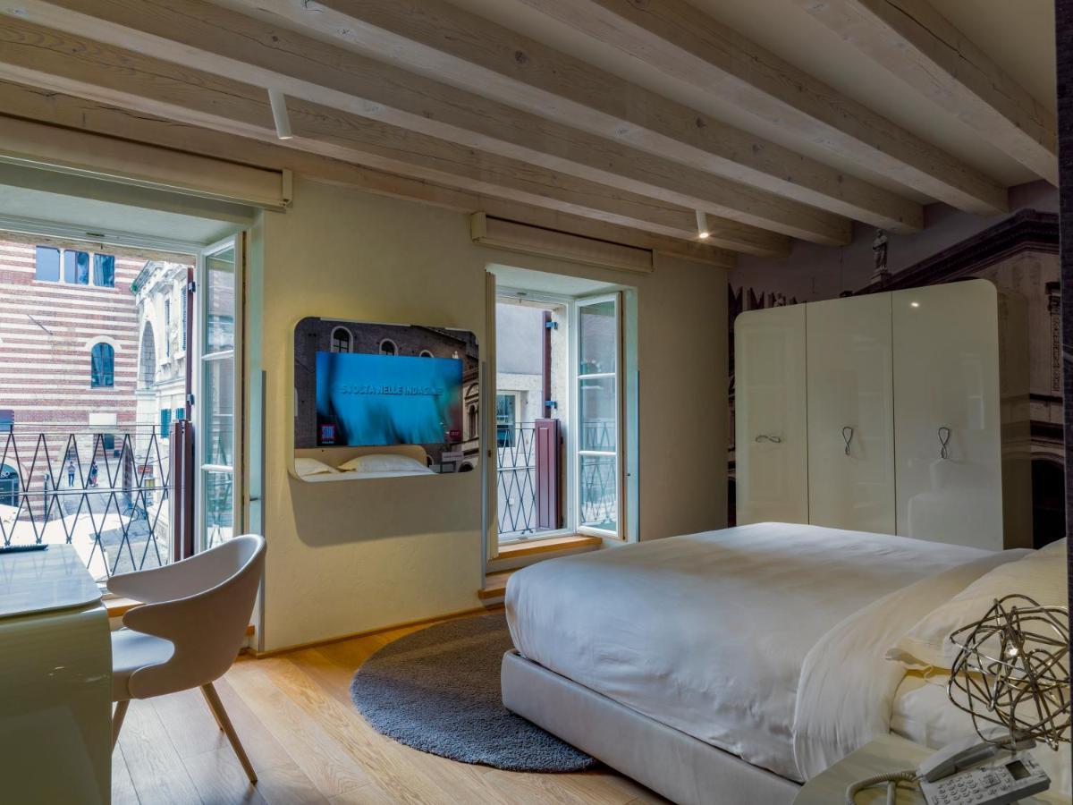 Deluxe One-Bedroom Apartment View