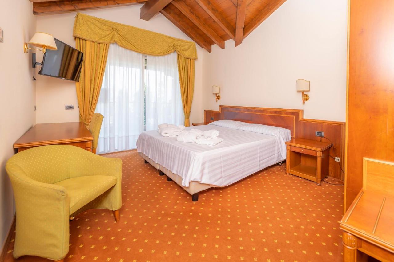 Junior Suite,1090153989:JPEG