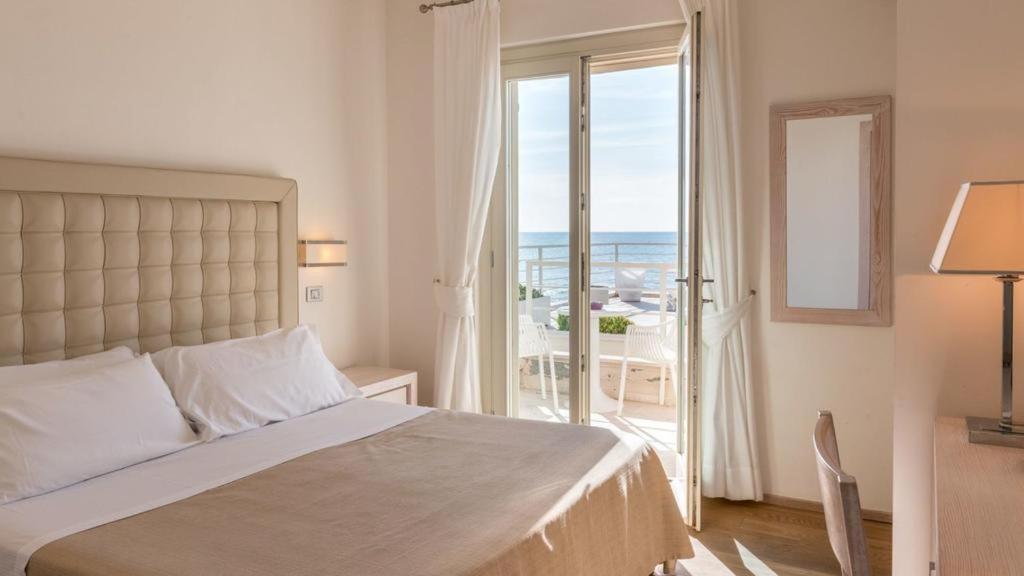 Double Room Balcony Sea View