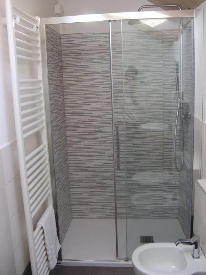 Camera Singola con Bagno Privato