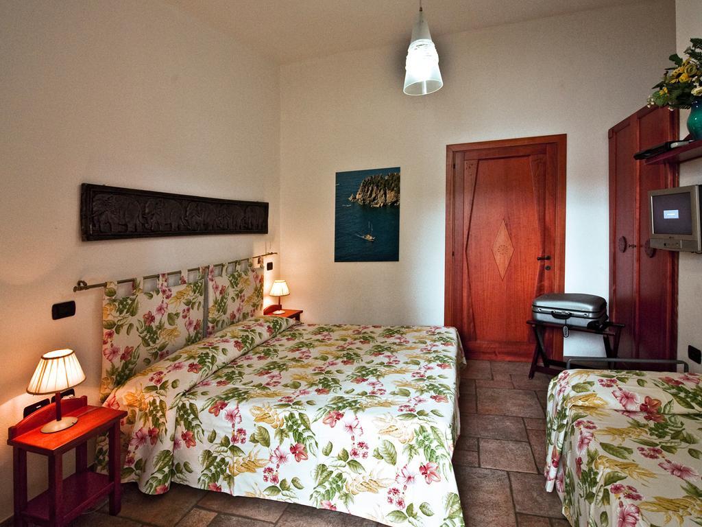 Dreibettzimmer