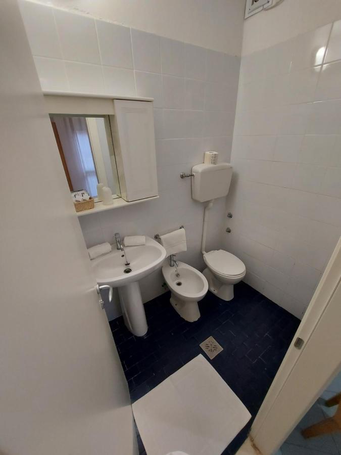 Double Room Private External Bathroom