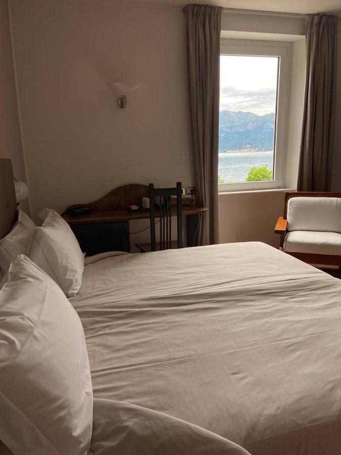 Double Room Lateral Lake View