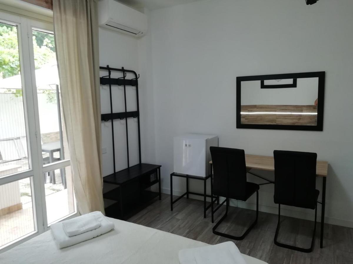 Large Double or Twin Room