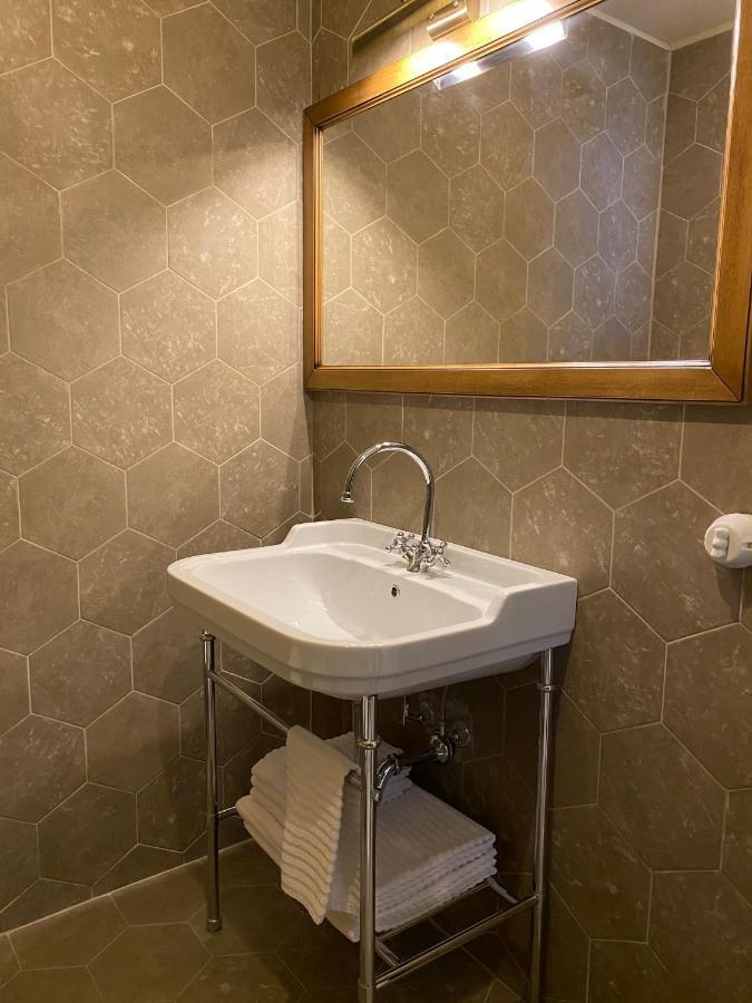 King Room,1115731101:JPEG