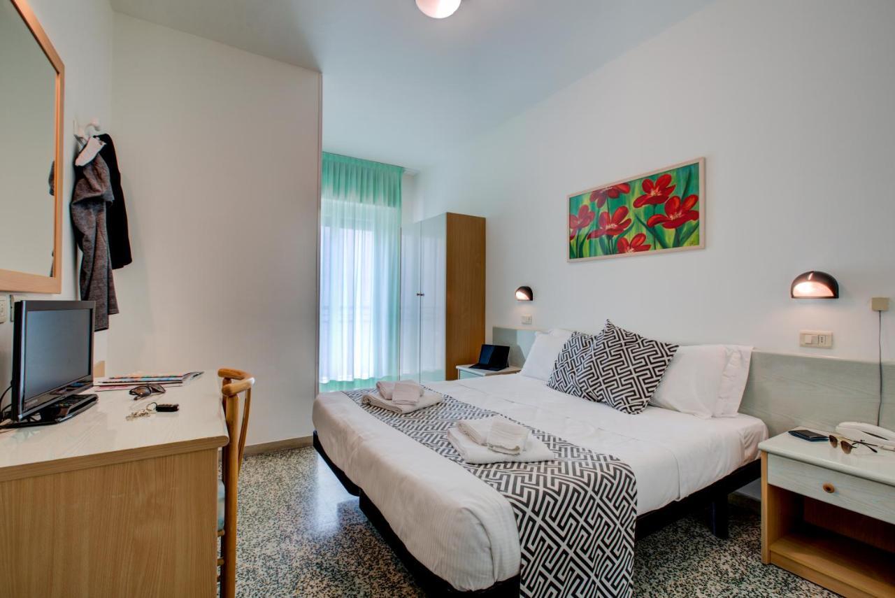 Double or Twin Room Balcony