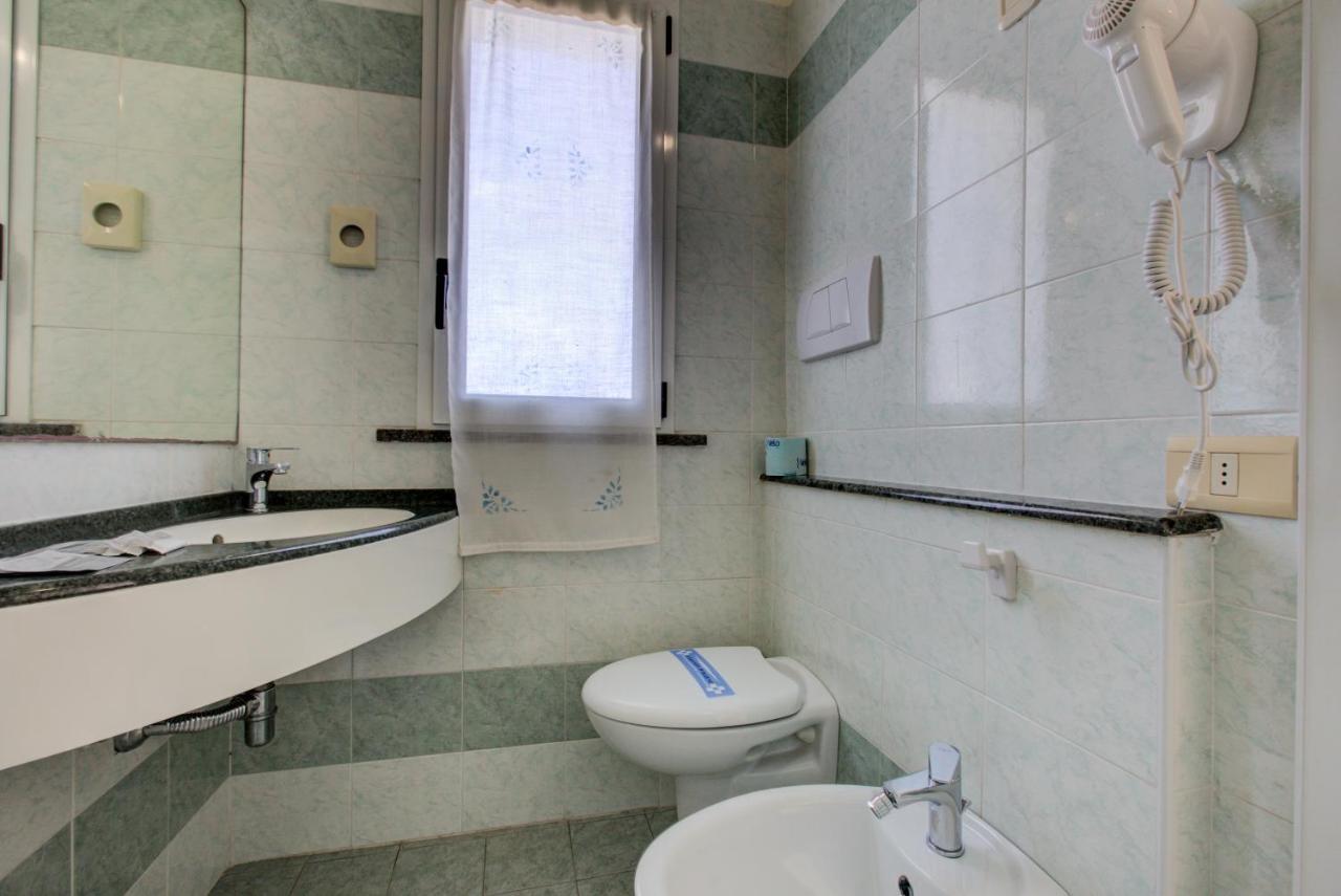 Double or Twin Room Balcony