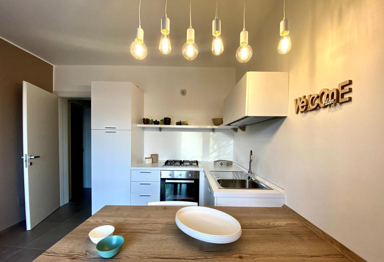 One-Bedroom House,1127776209:JPEG