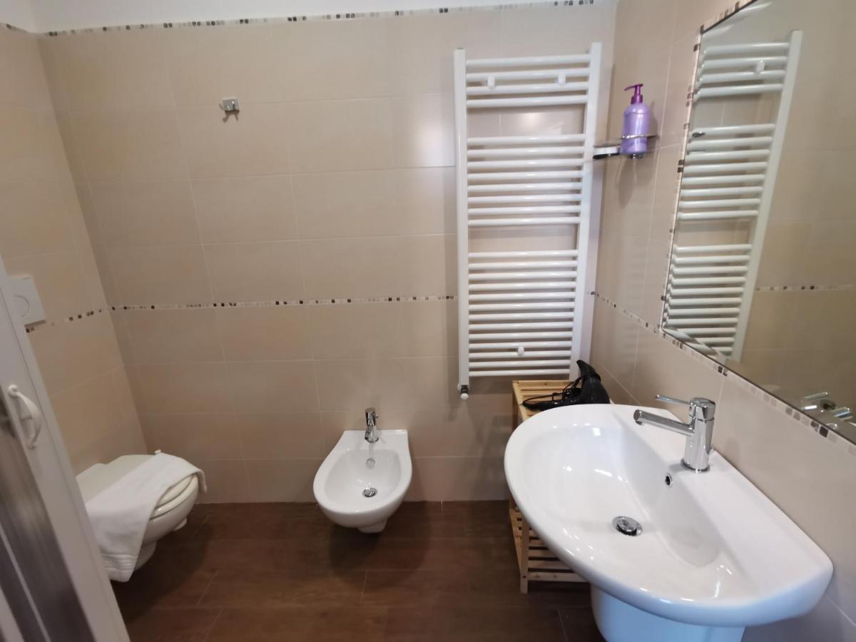 Small Double Room,1129632171:JPEG