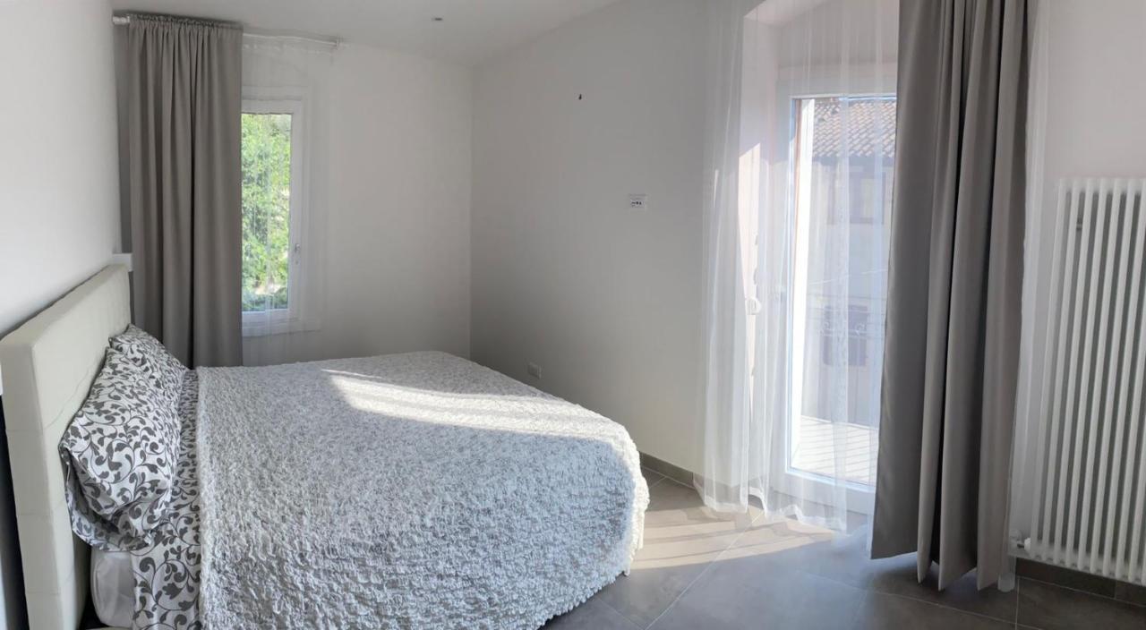 Doppelzimmer mit Balkon