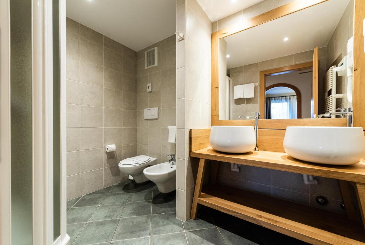Classic Double Room,1132477884:JPEG