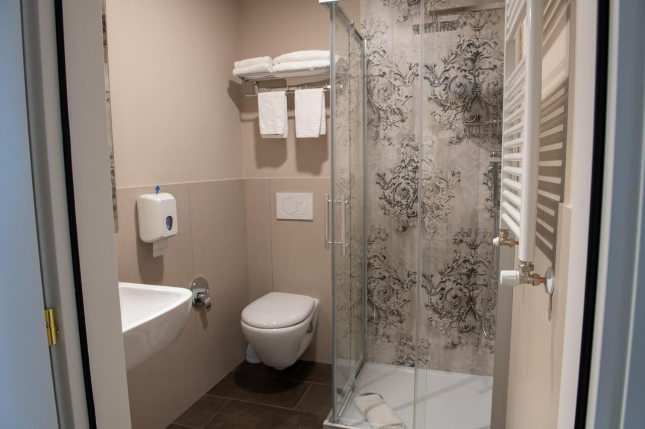 Triple Room,1133378949:JPEG