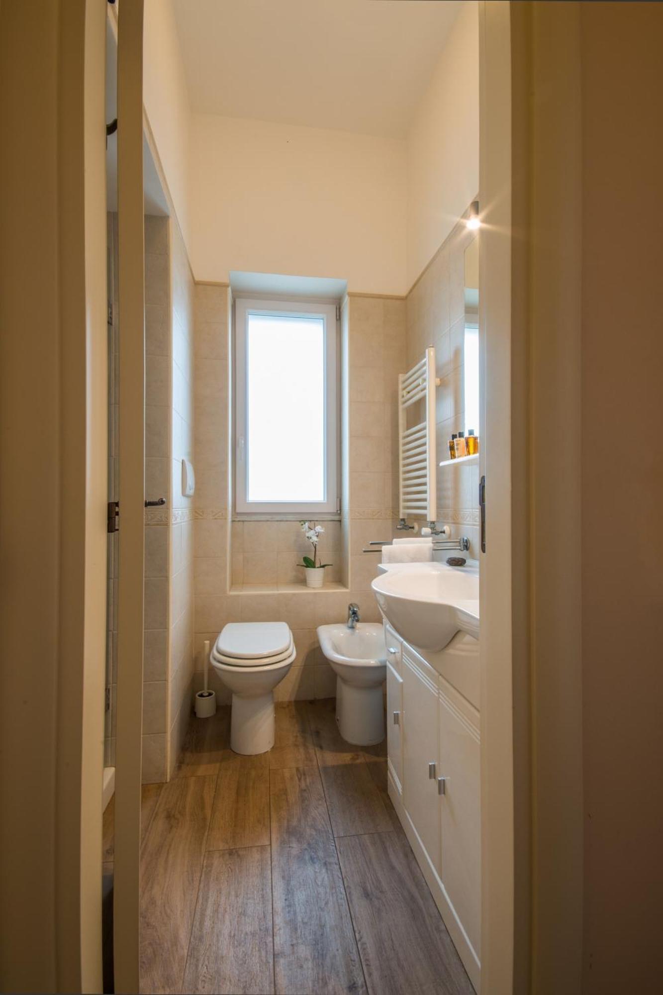 Superior One-Bedroom Apartment