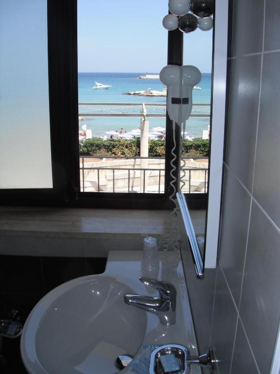 Deluxe Double Room Balcony Sea View